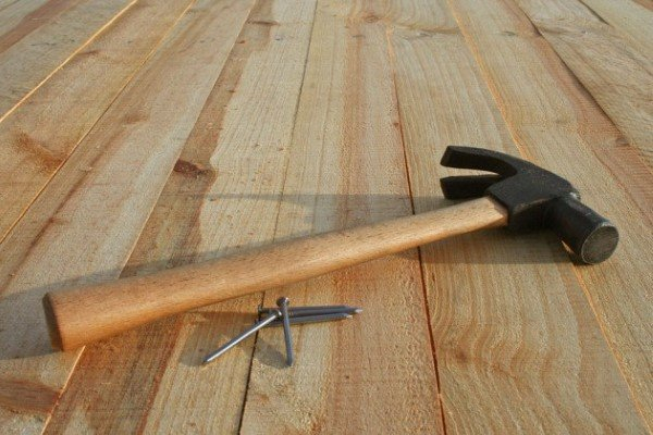 Добротная укладка плитки на деревянный пол &ndash; возможна