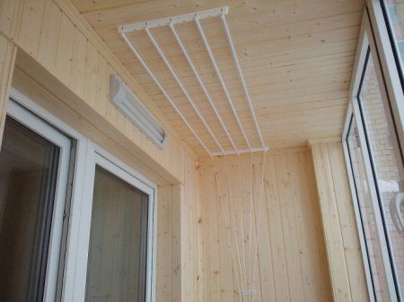 Выбор настенных и потолочных сушилок для белья Выбор настенных и потолочных сушилок для белья