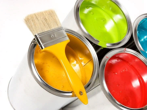 Как выбрать лучшую интерьерную краску для новогоднего ремонта?